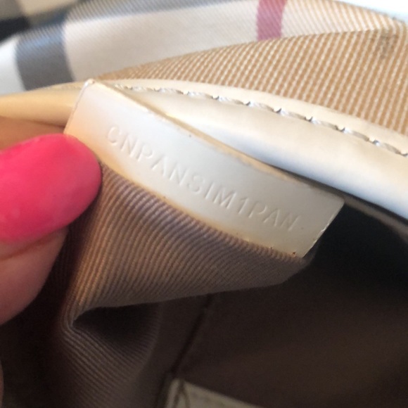 💯% AUTHENTIC LARGE BURBERRY SUPER NOVA CHECK TOTE BAG. - Picture 10 of 17